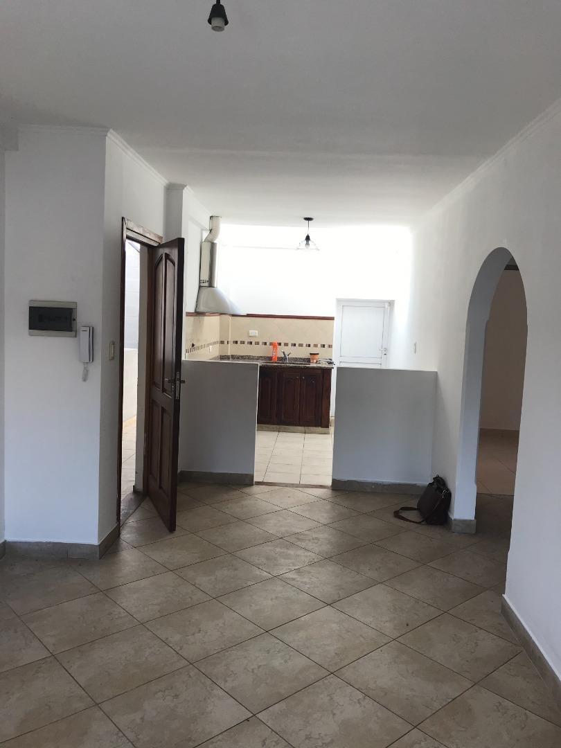 Oficinas mas locales en Venta en Burzaco! Oportunidad!!!