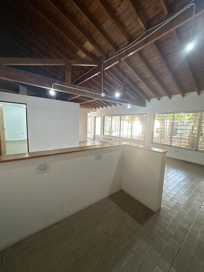 Oficinas mas locales en Venta en Burzaco! Oportunidad!!!