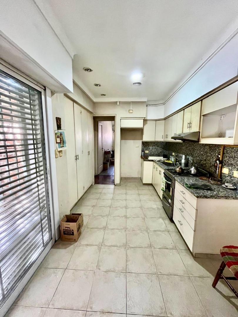 Foto de CERRITO 494 - CASA DE 3 AMB. LOTE 480 M2 - OPORTUNIDAD UNICA, imagen 4