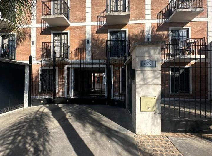 Dpto 3 ambientes con patio - Monteagudo 1576, Banfield 2