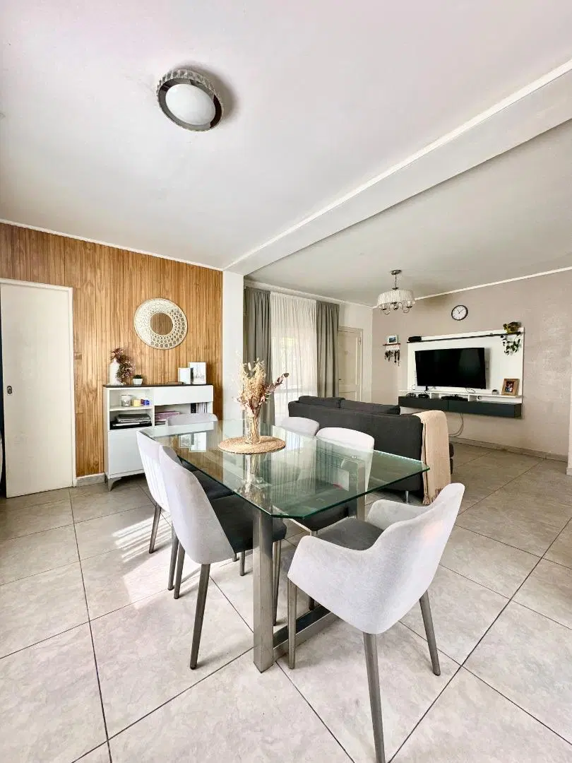 Casa 2 dorm, patio, quincho y terraza - Gral Paz 815 3