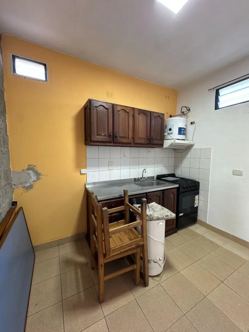 Dpto 2 amb con balcón - Monseñor Chimento 1392 4