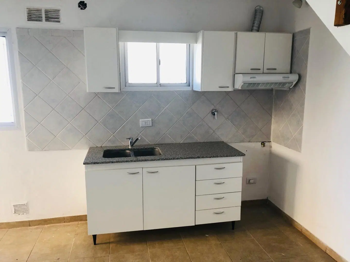 Duplex 3 amb con cochera - Alejandro Korn 5