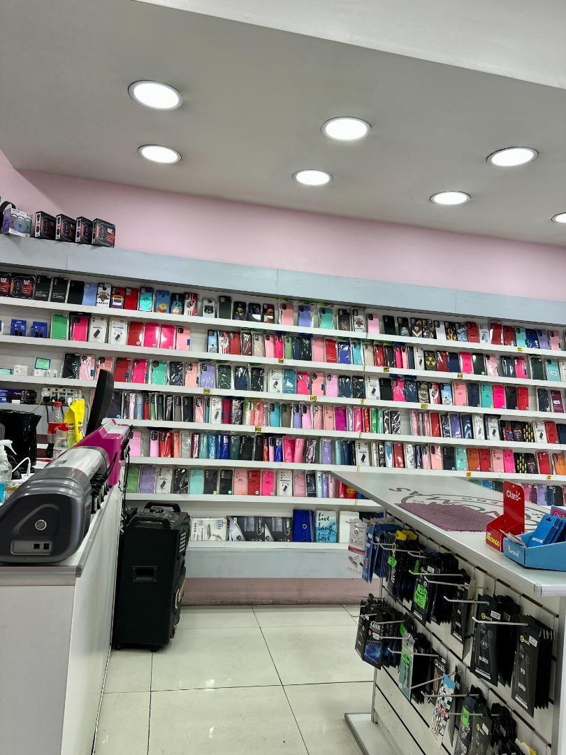 Foto de Local en excelente zona de Lomas de Zamora - Boedo 163, imagen 1