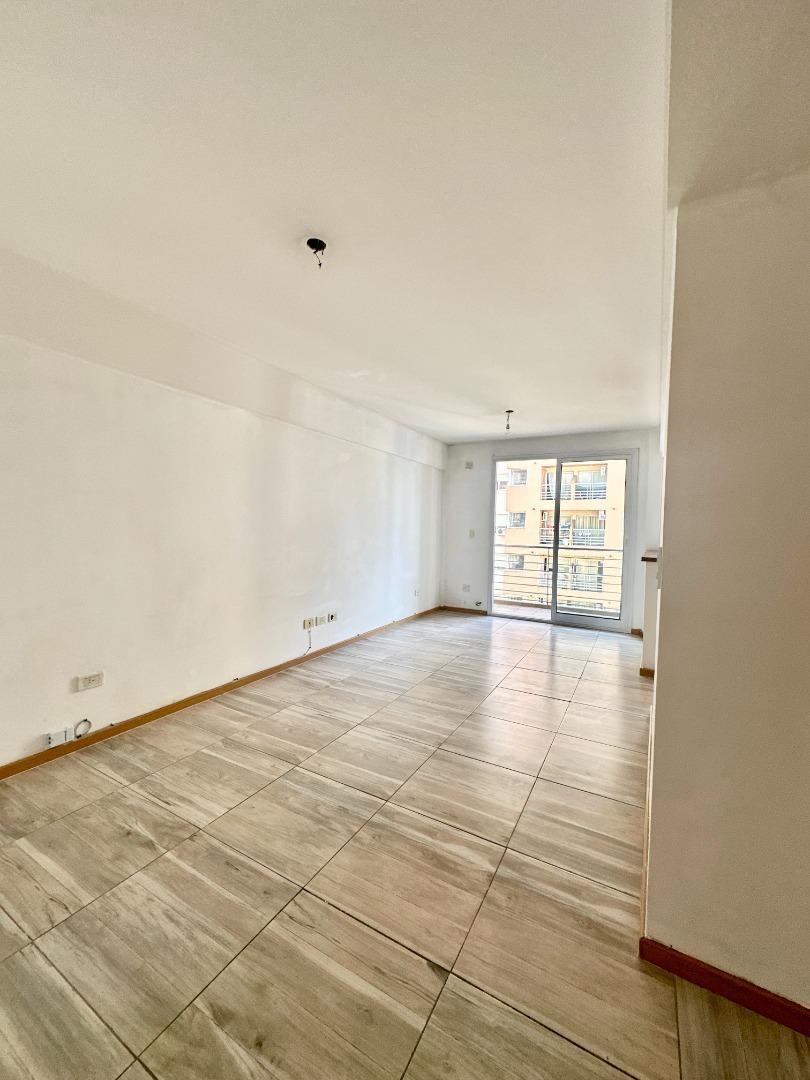 Foto de Dpto 2 amb con cochera - Sáenz 122, Lomas de Zamora, imagen 5