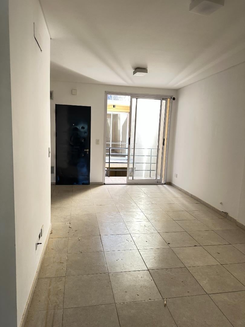 Foto de Dpto 2 amb al frente, en muy buen barrio - Posadas 40, imagen 5