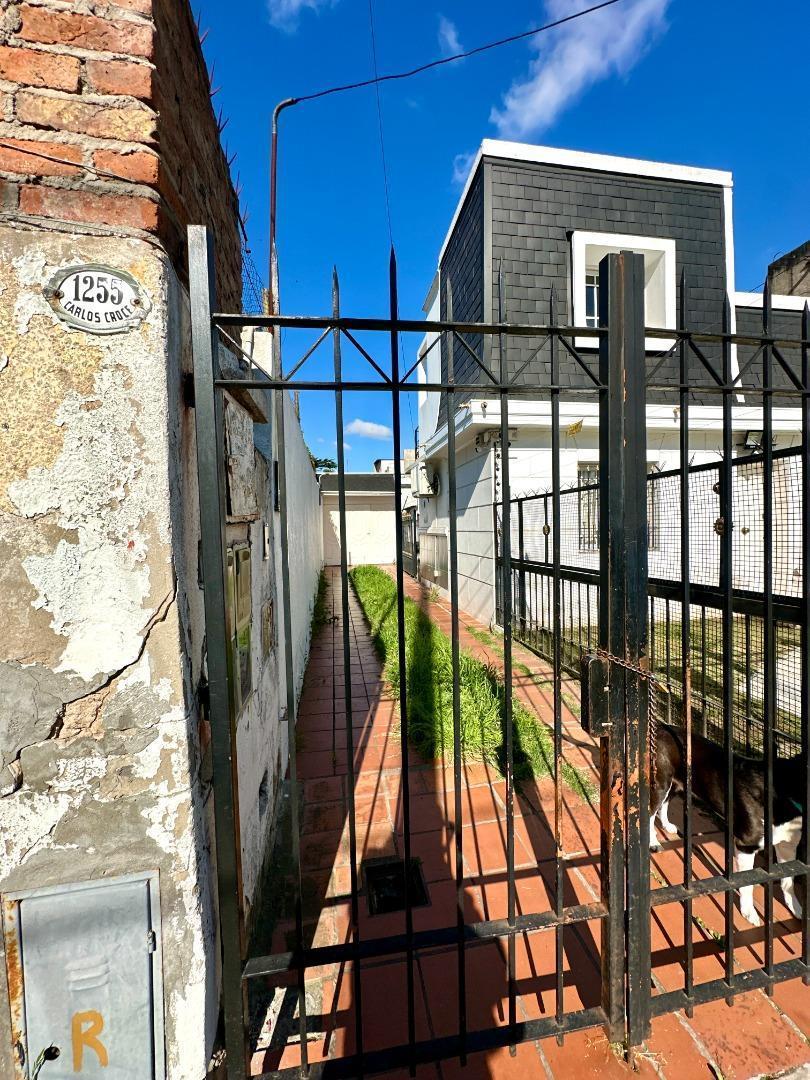 Foto de PH con amplio jardín propio en Banfield - Carlos Croce 1255, imagen 1