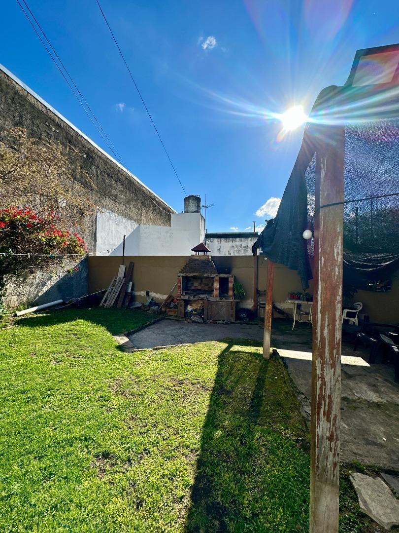 Foto de PH con amplio jardín propio en Banfield - Carlos Croce 1255, imagen 4