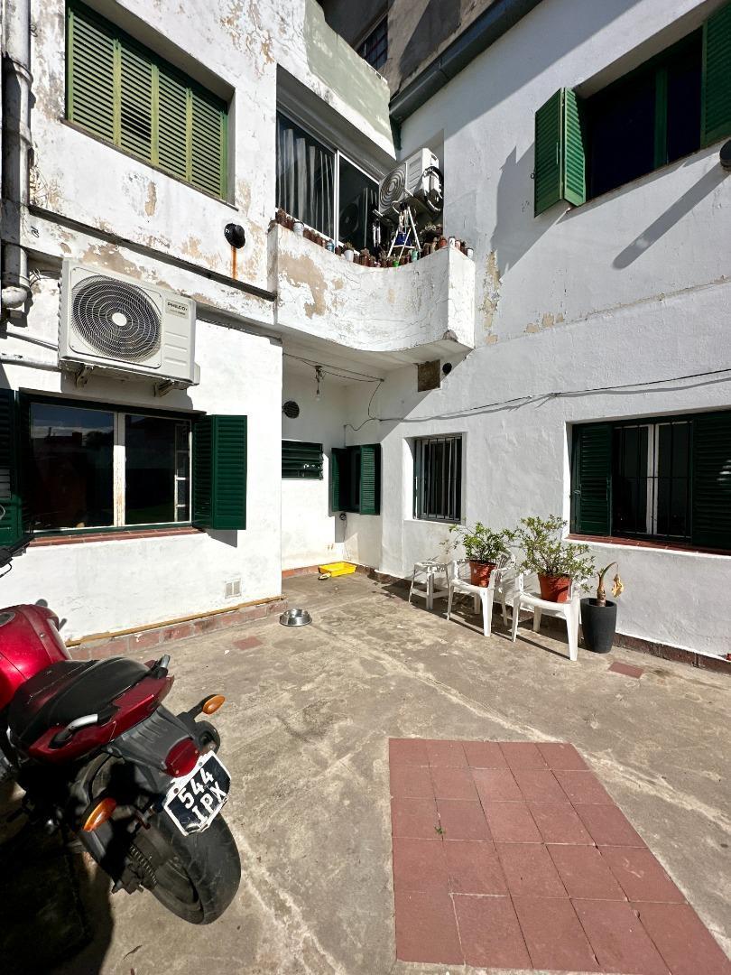 Foto de Casa tipo PH con jardín en Banfield - Carlos Croce 1255, imagen 5