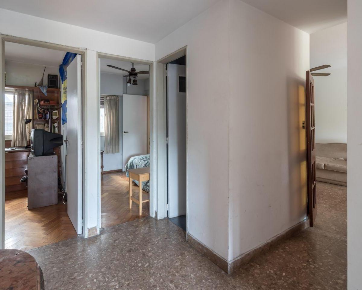 Departamento 4 Ambientes. | Av Montes de Oca 1650 5