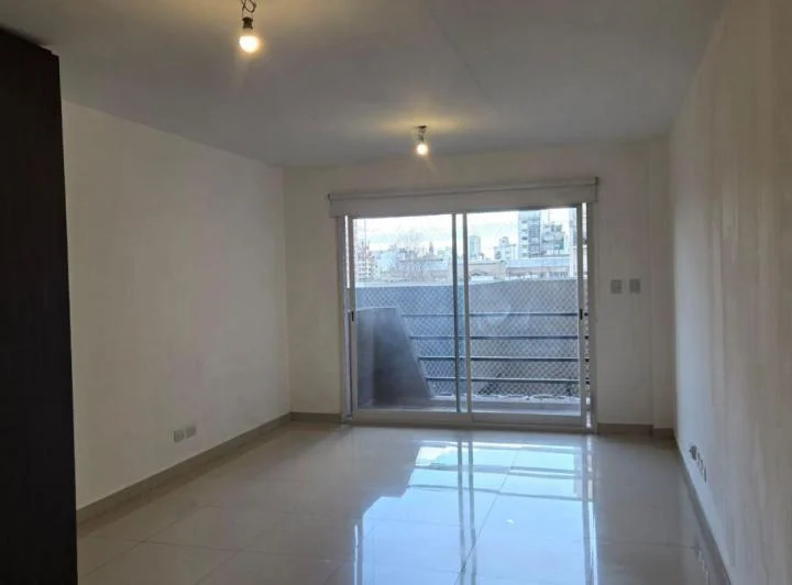 Departamento monoambiente. | DEFENSA 1200 4