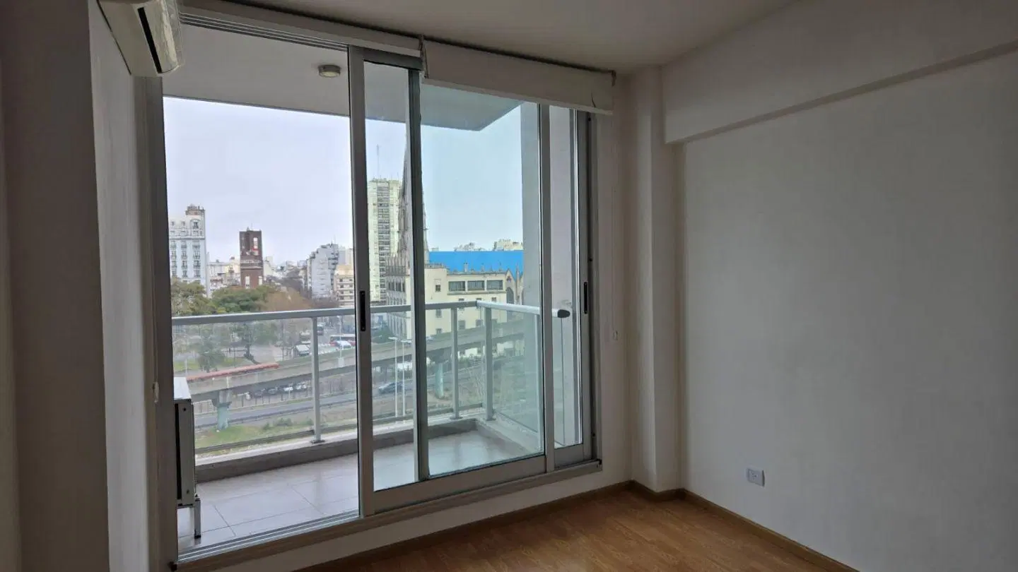 Departamento monoambiente. | BERNARDO DE IRIGOYEN 1300 2