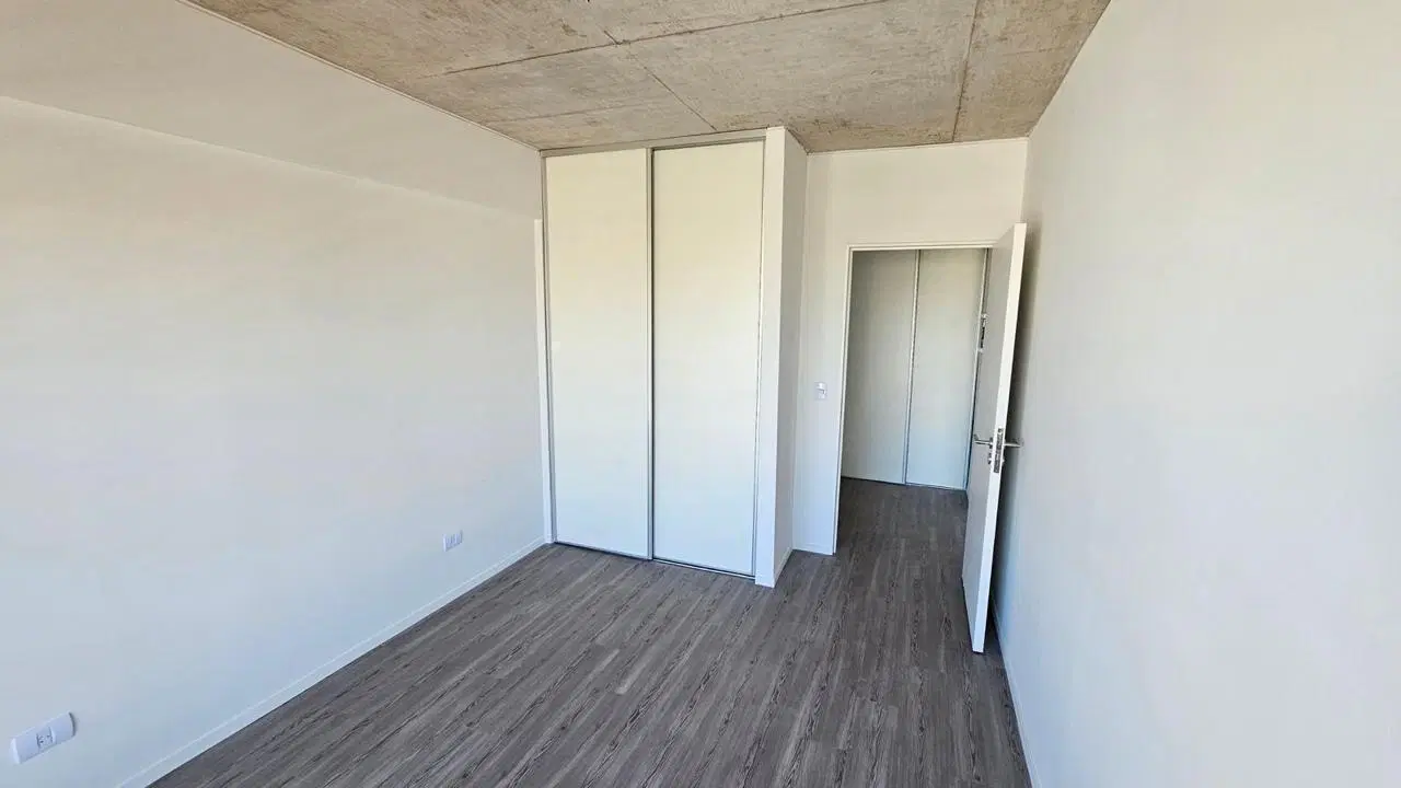 Departamento 2 ambientes. | Finocchietto 990 5