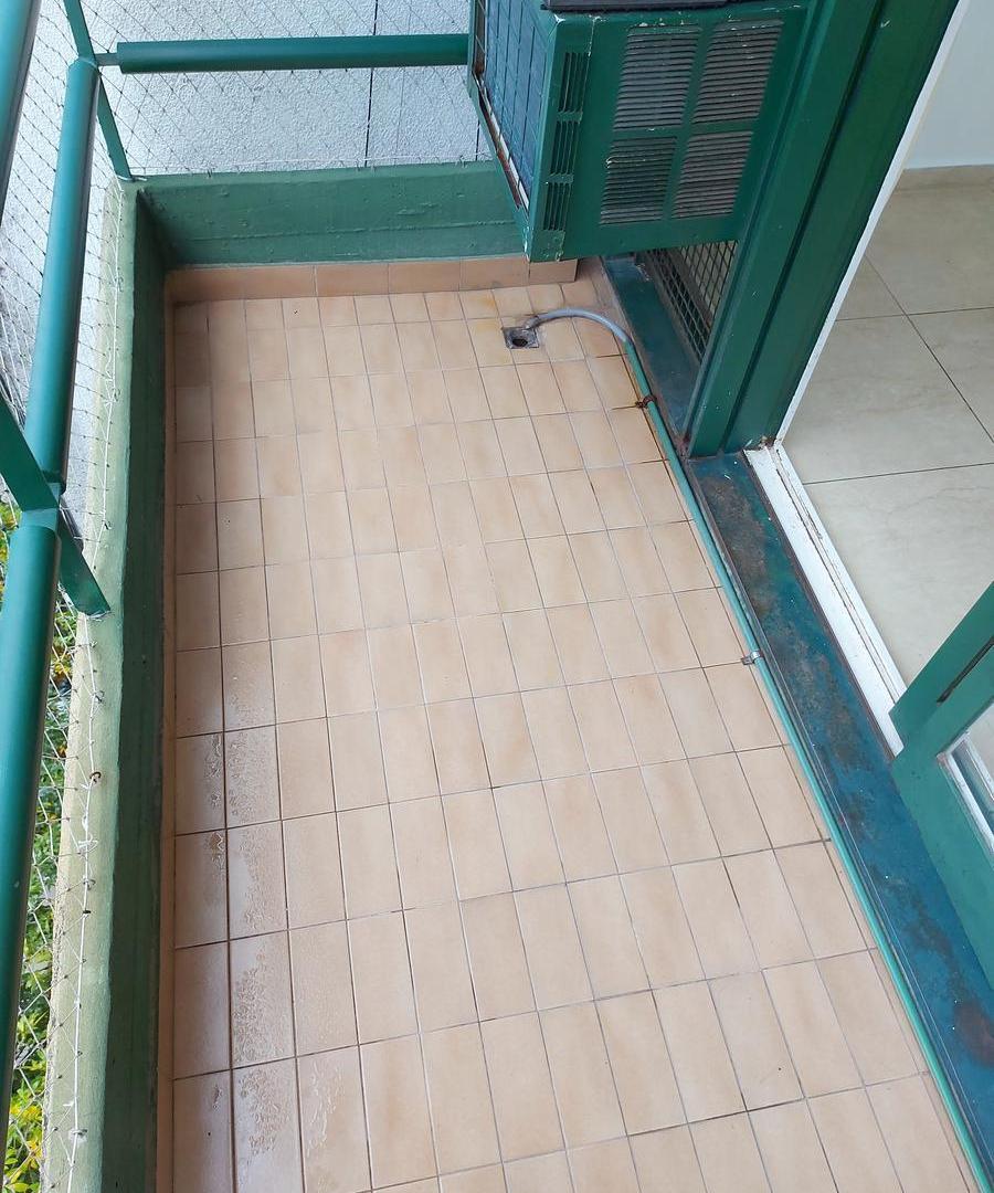 Foto de Alquiler de 2 amb. amplios. Frente con balcón corrido. Cocina y baño, imagen 3