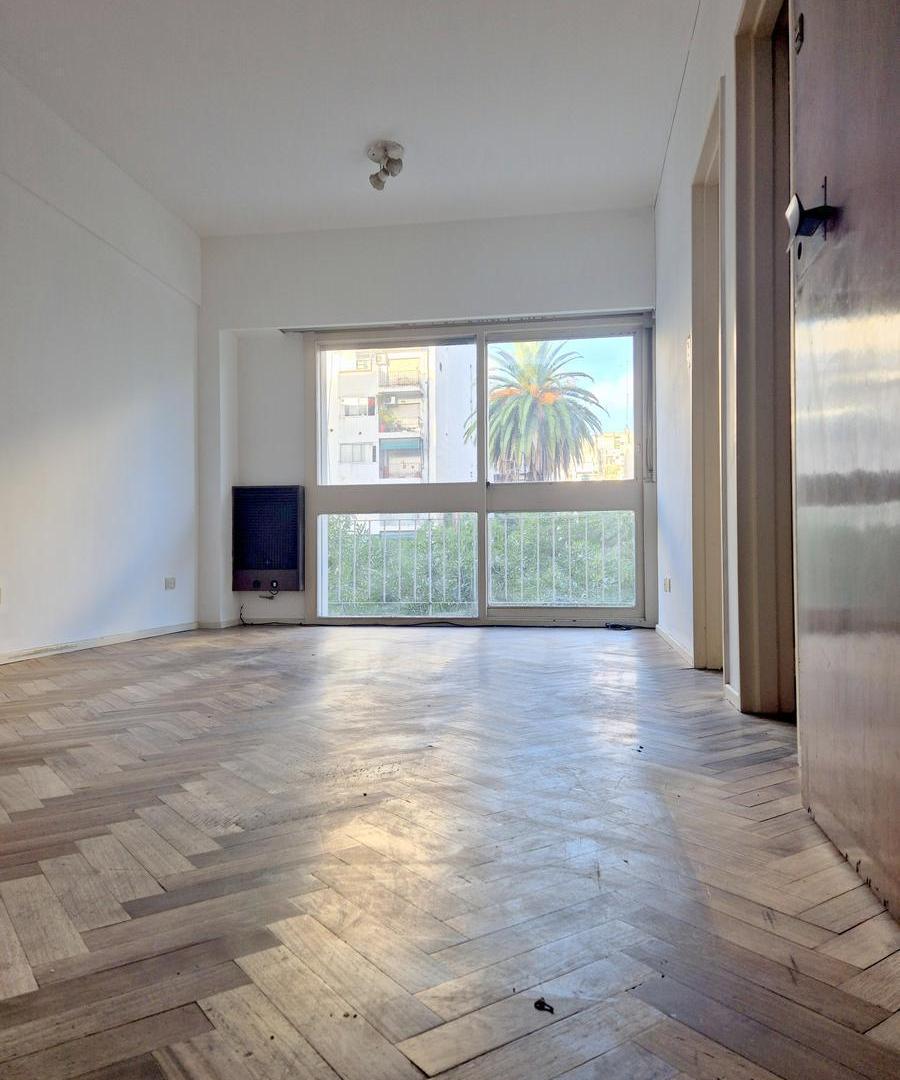 Foto de Alquilo: Monoambiente, frente con Balcón. Cocina y baño completos. A, imagen 2