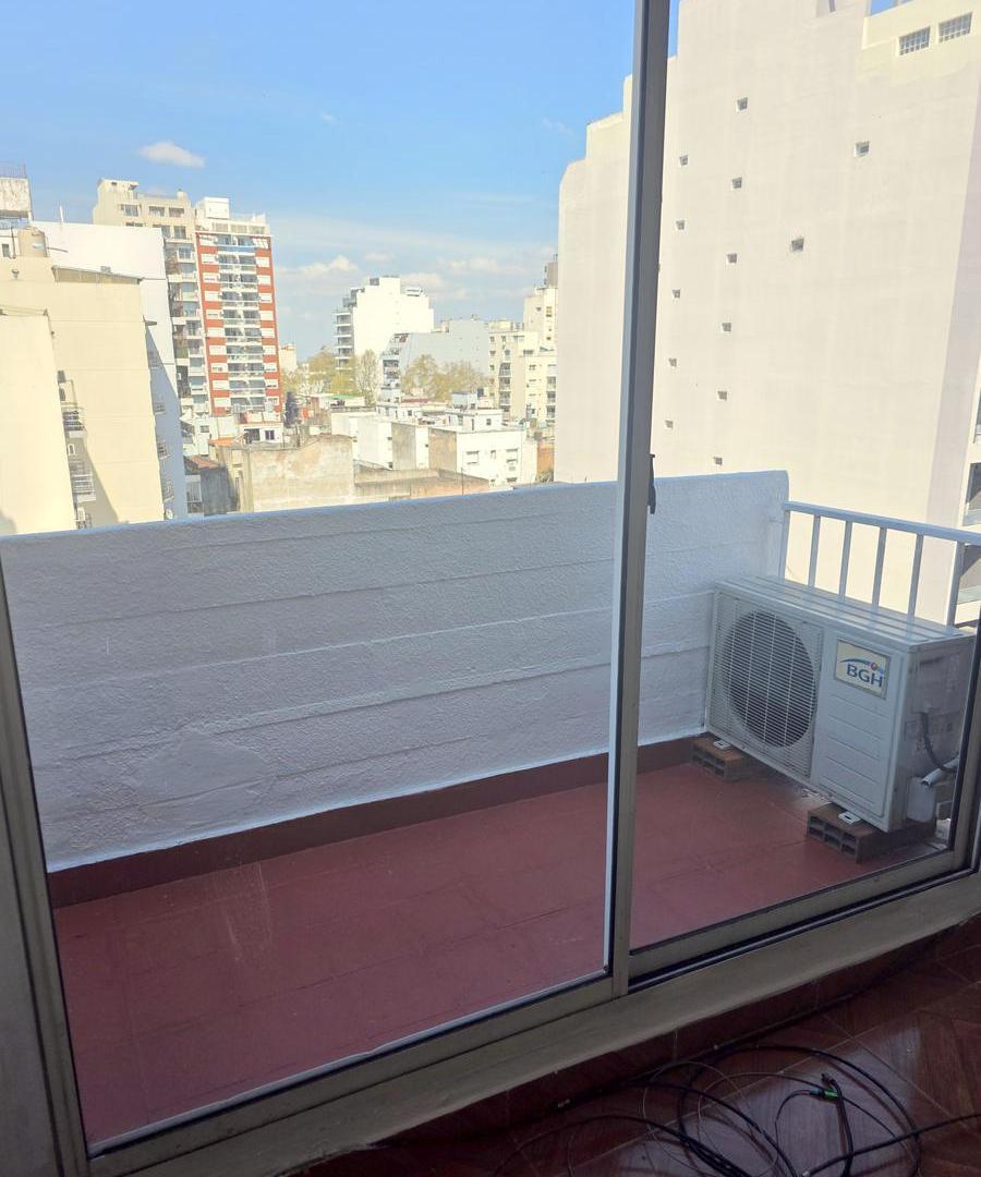 Foto de Almgro: Vta de dtos: 2 amb. al Frte. Balcón. Cocina y baño completos, imagen 3