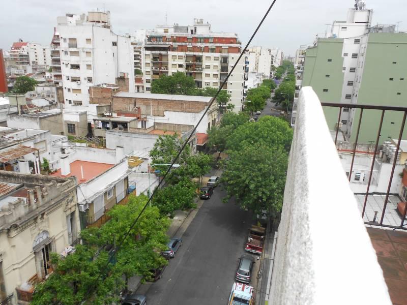 Foto de Almgro: Vta de dtos: 2 amb. al Frte. Balcón. Cocina y baño completos, imagen 1
