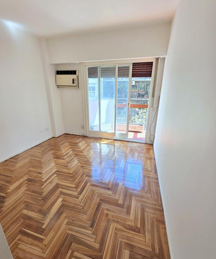Foto de Departamento: 2 Amb. al frente con Balcón. Cocina y baño completos, imagen 5
