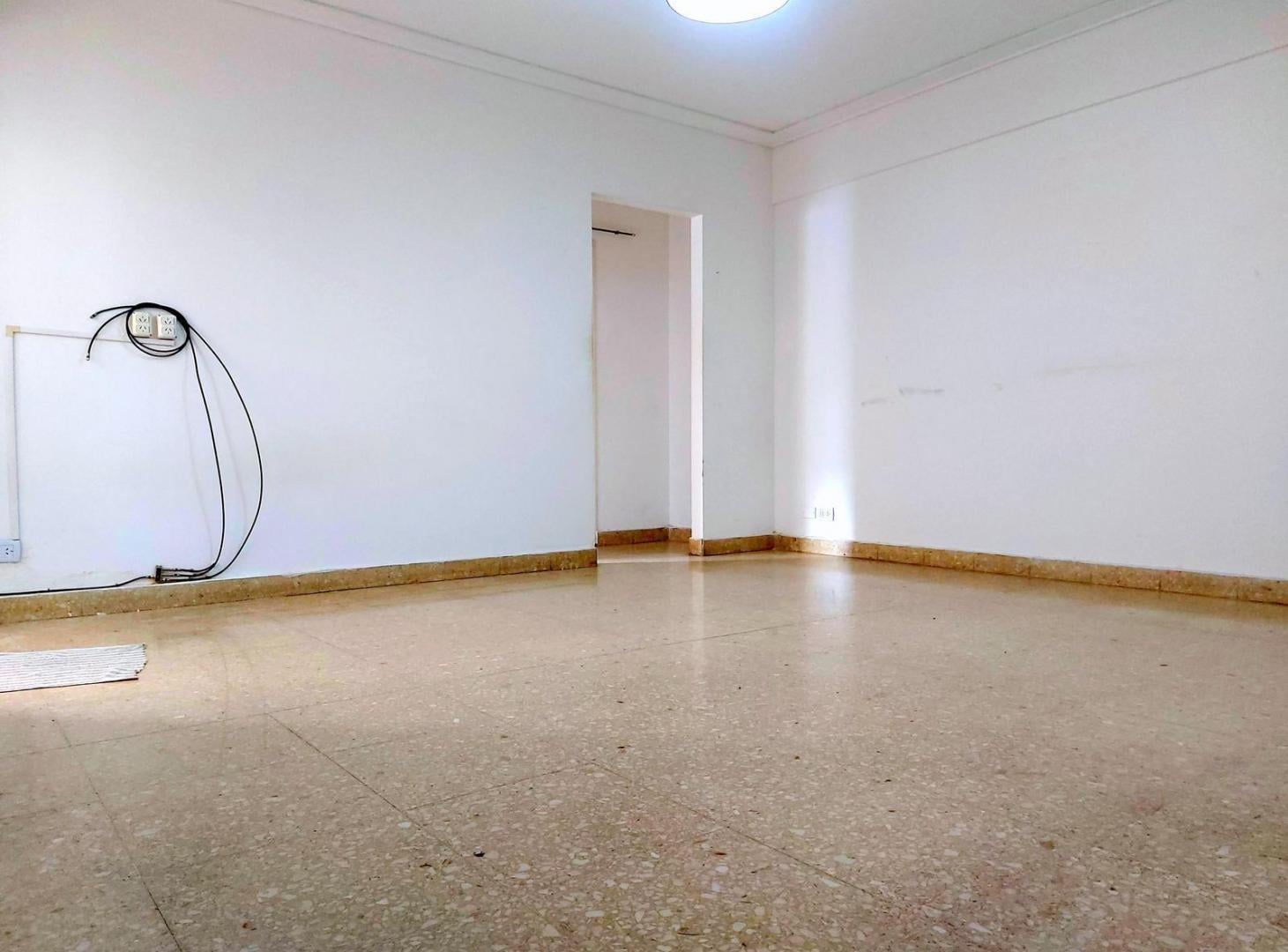 Foto de Av. Boedo 55: Alquilo: 2 amb. Amplio. Muy lum.Cocina y baño completos, imagen 4