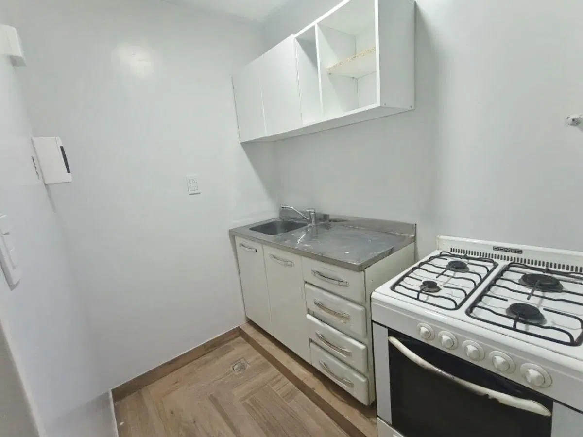 IMPEC 2 AMB BALCÓN FRENTE PISO 7° RECICLADO A NUEVO VISTA ABIERTA TODO LUZ JULIÁN ÁLVAREZ Y GUEMES 4