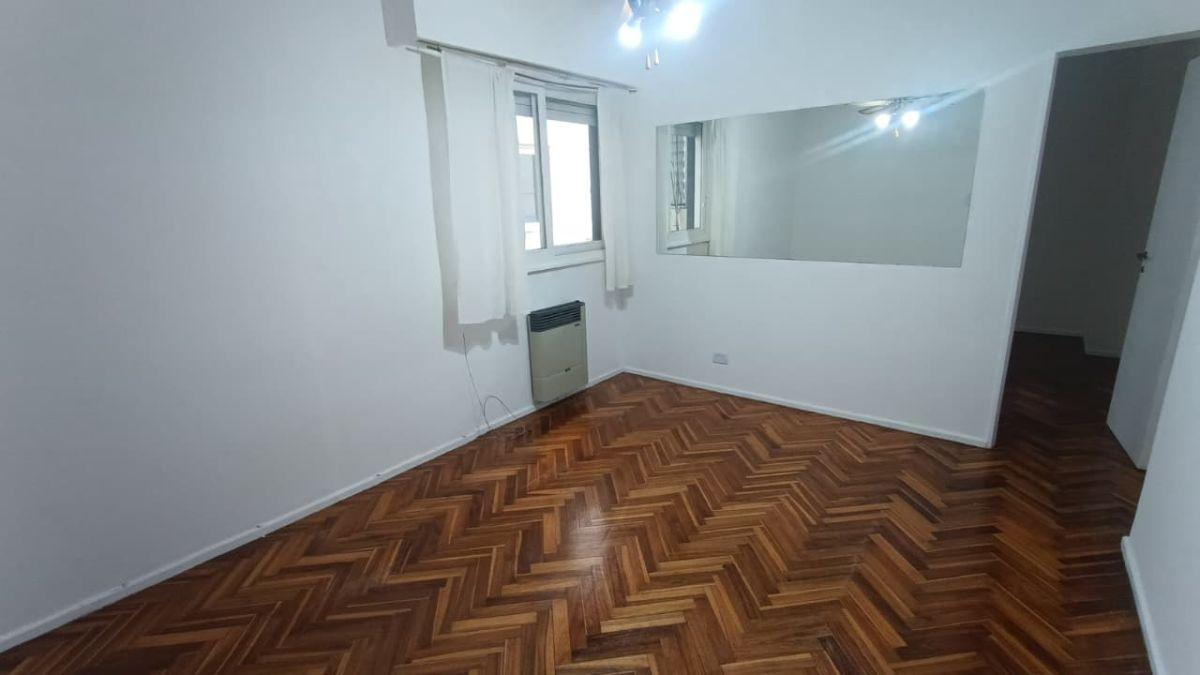 Foto de EXC 2 AMB IMPECABLE ESTADO PISO 2° LUMINOSO BAÑO Y COCINA COMPLETOS, imagen 5