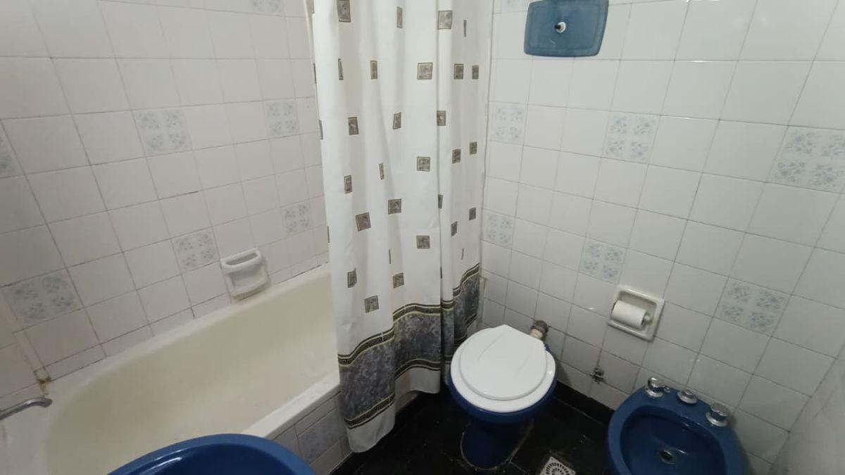 Foto de IMPEC 2 AMB SÚPER LUM P 2° CFTE SUP 41M2 APTO/PROF BAÑO -COCINA COMPL, imagen 2