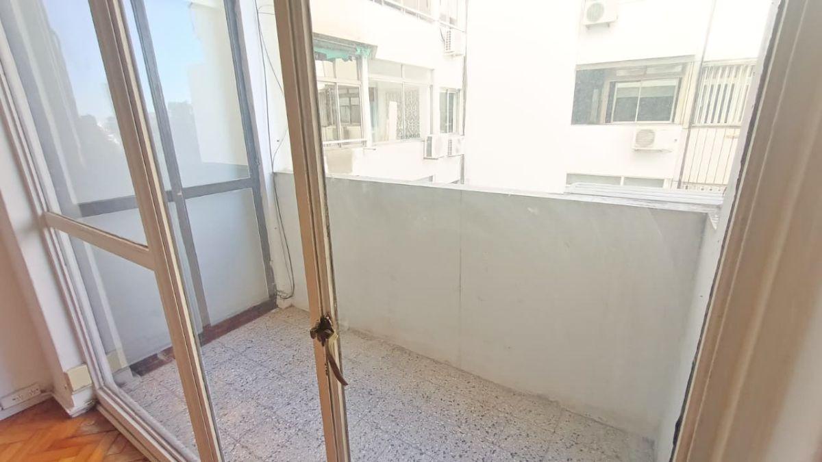 Foto de EXC 2 AMB PISO 11° MUY LUMINOSO BCÓN COCINA Y LAV INDEP A/A LOSA RAD, imagen 3