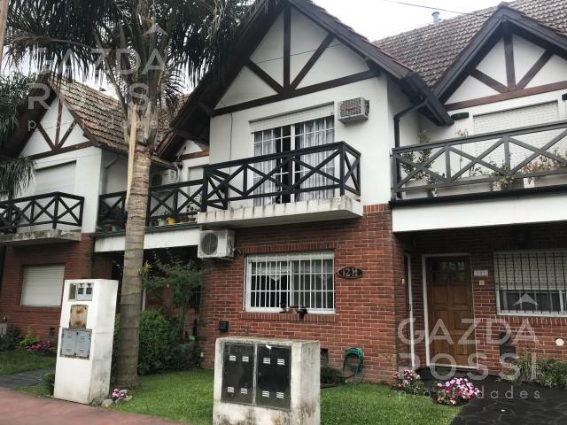 Casa - Burzaco