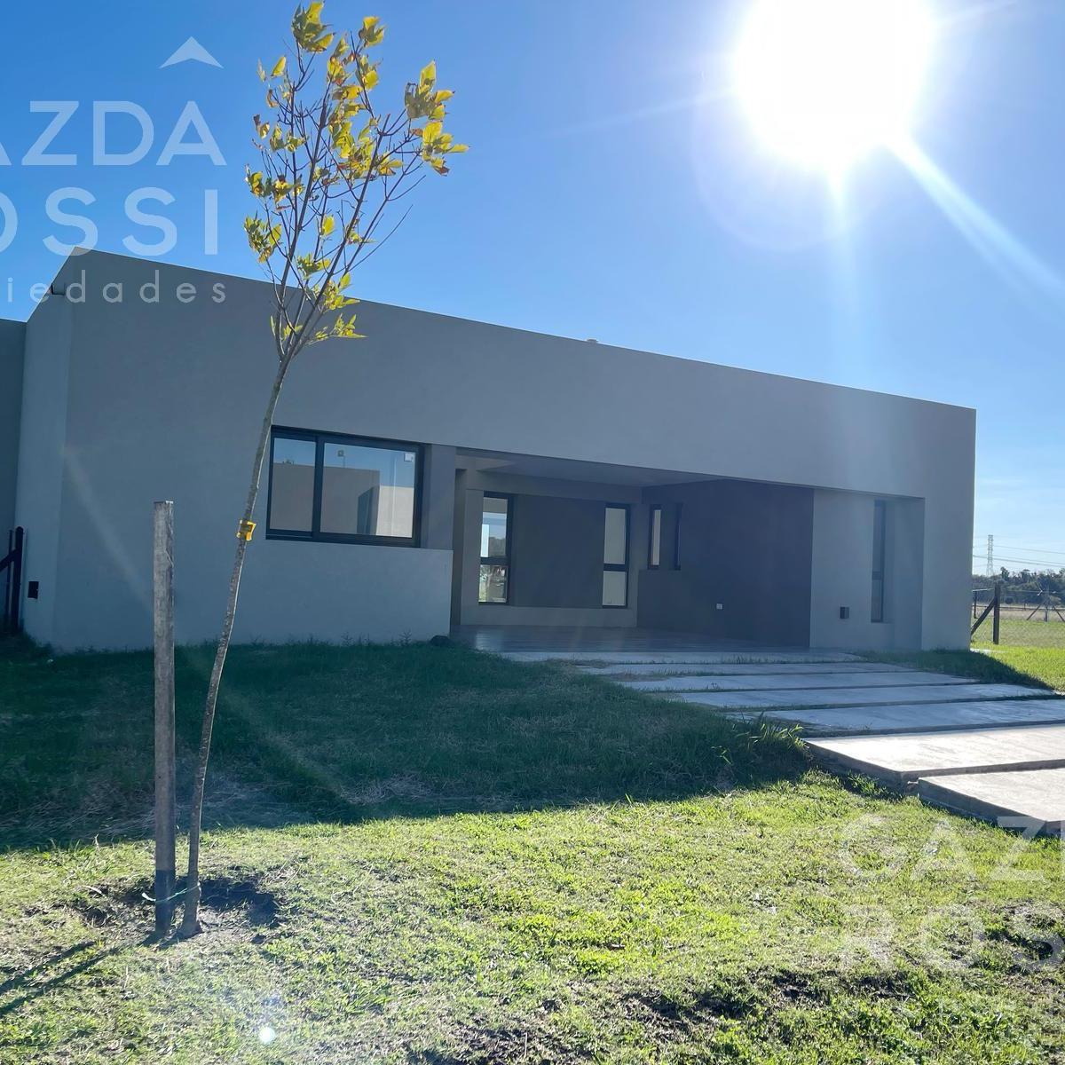 Casa a Estrenar con Pile, Galería y Cochera Cubierta en San Simon! 5