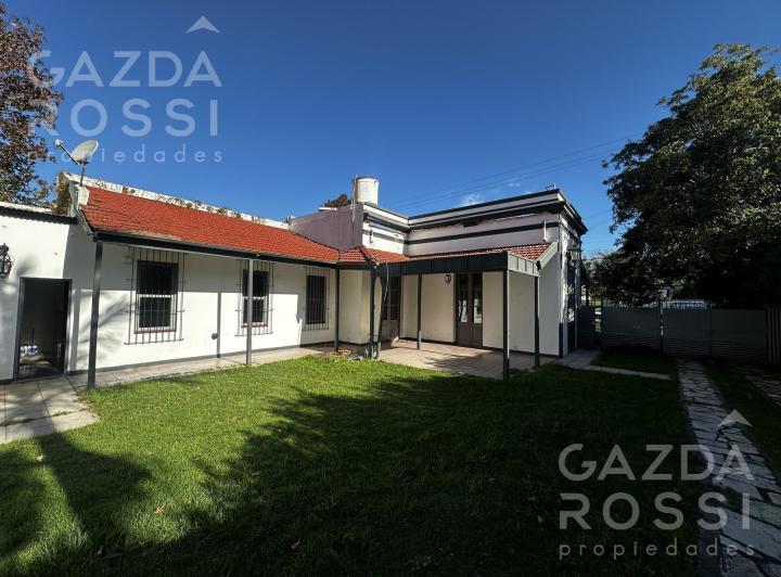 Casa en alquiler en Adrogue 3