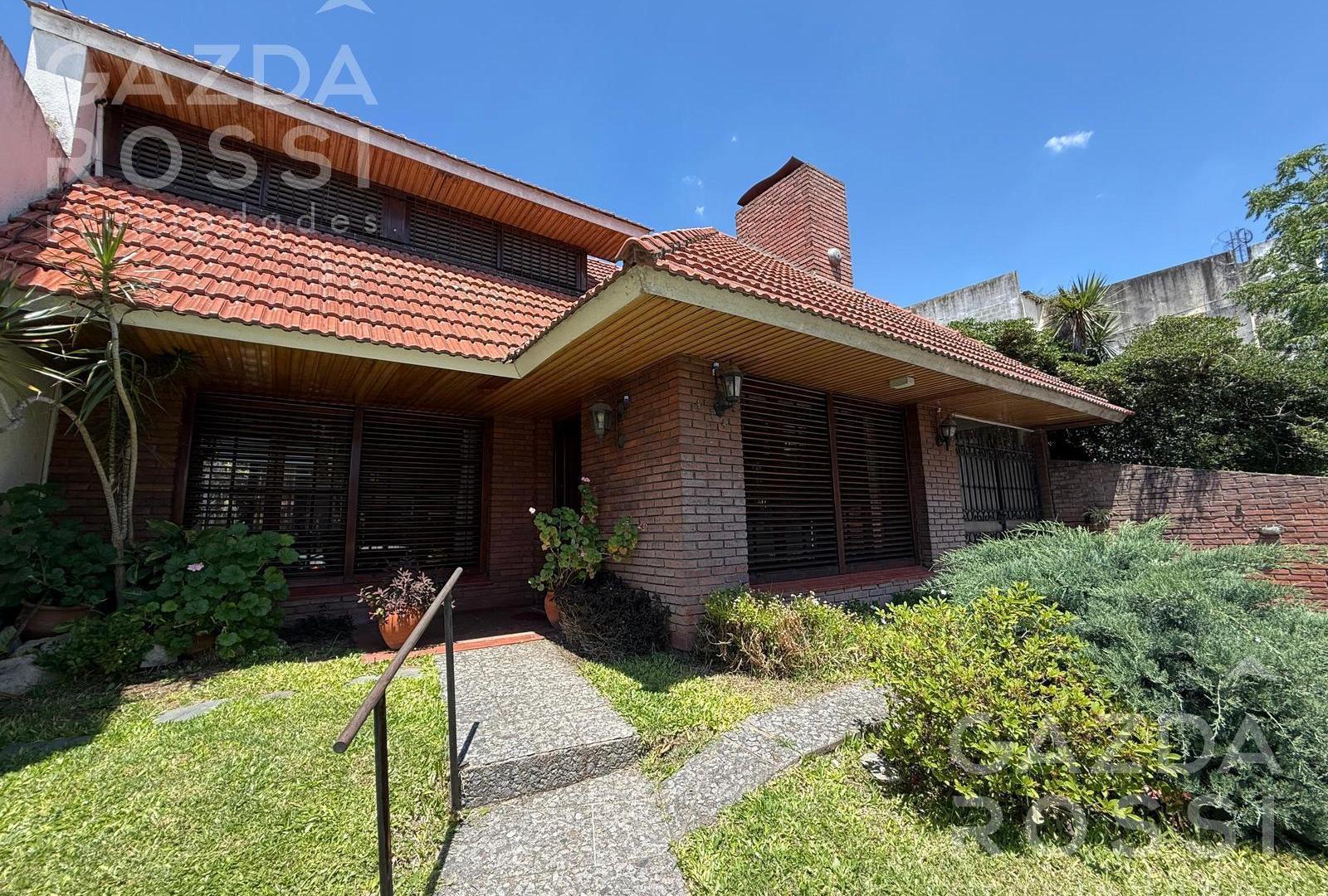 Casa en venta en Burzaco