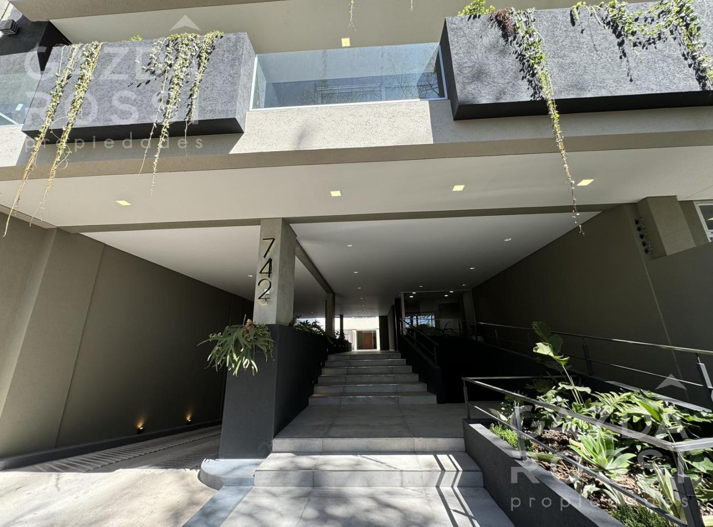 Departamento en venta en Adrogué