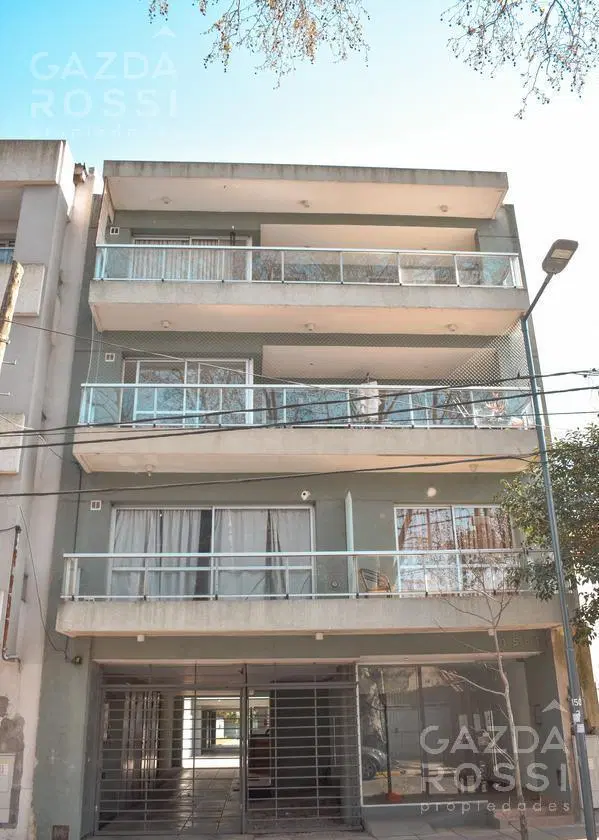 Departamento en alquiler en Adrogue 4