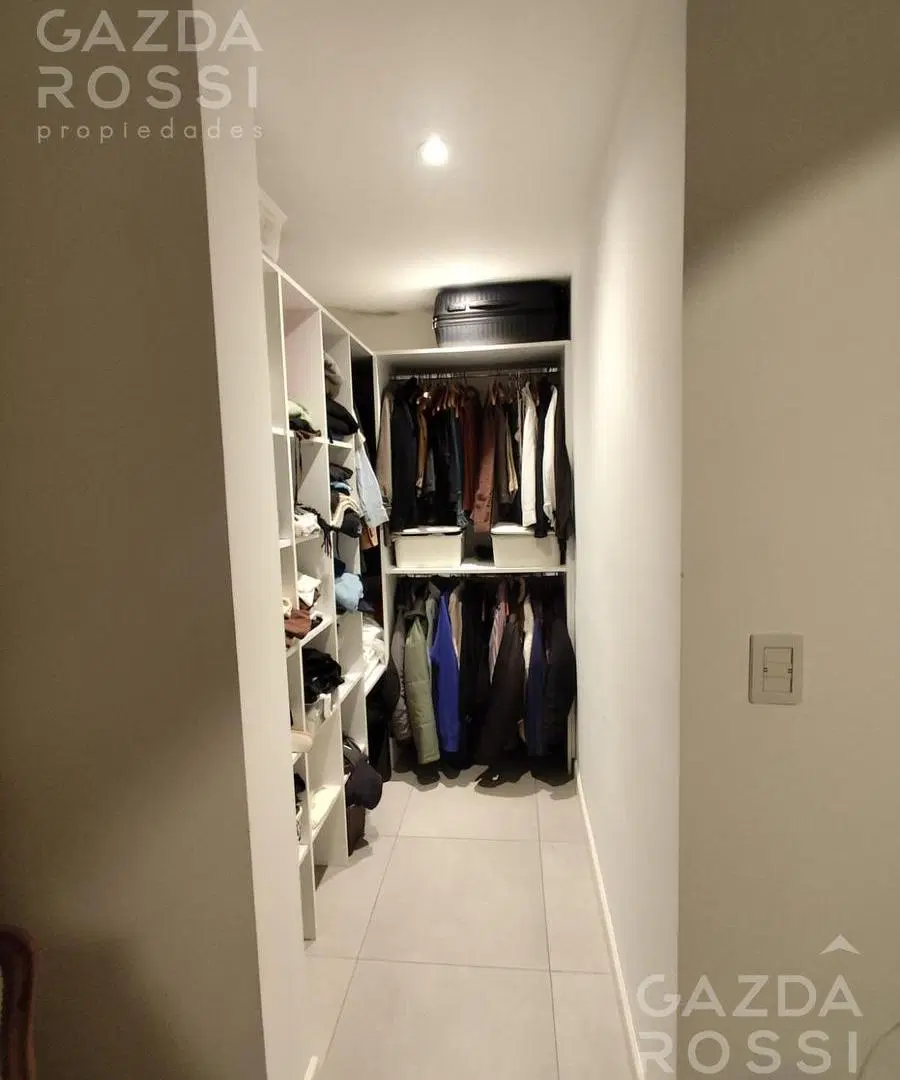 Departamento en alquiler en Adrogue 2