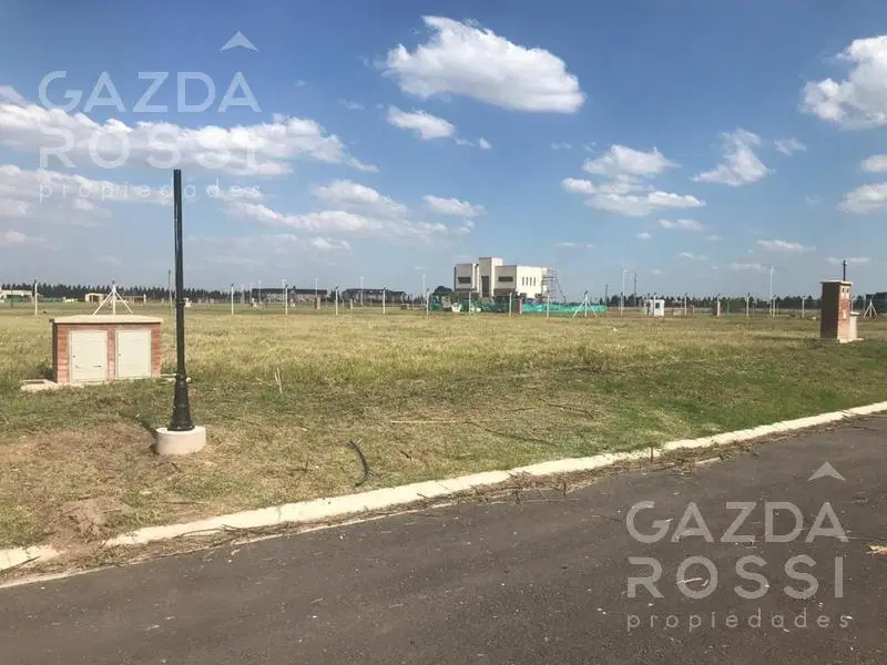 Imperdible lote central en San Simon, Canning 1