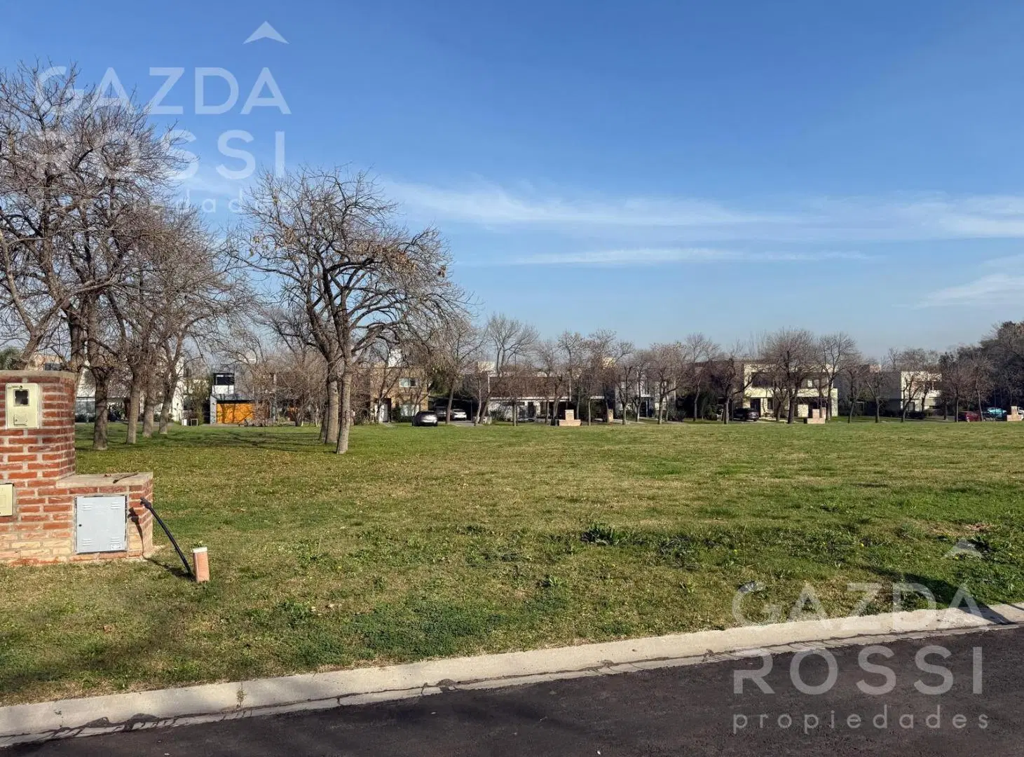 Terreno en venta en Brisas de Adrogué 1