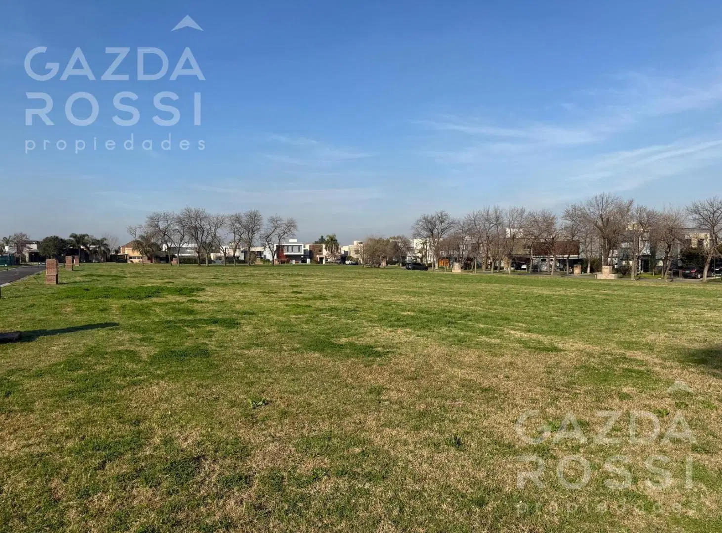 Terreno en venta en Brisas de Adrogué 3