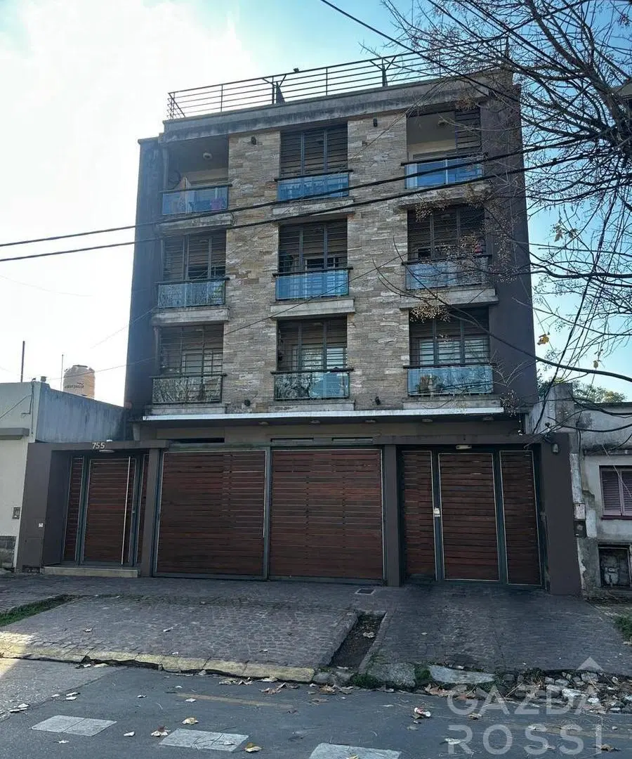Departamento en venta en Lomas De Zamora 2