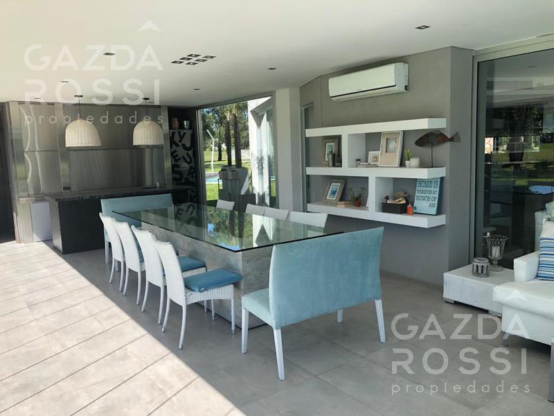 Moderna propiedad en Saint Thomas Este