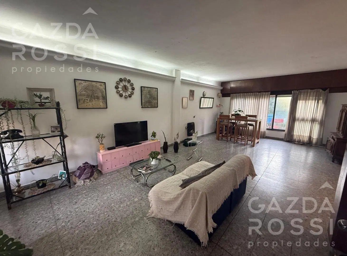 Casa en venta en Adrogué 1