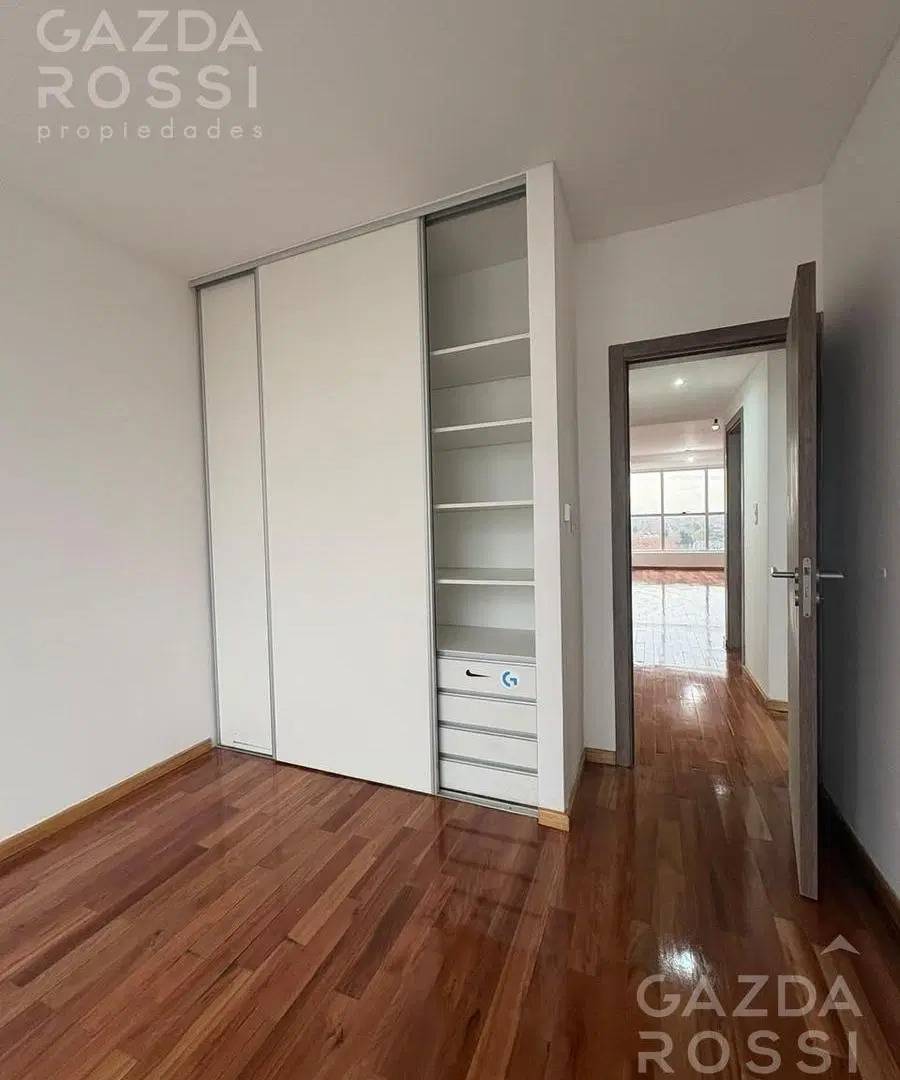 Departamento en venta en Temperley con cochera 3