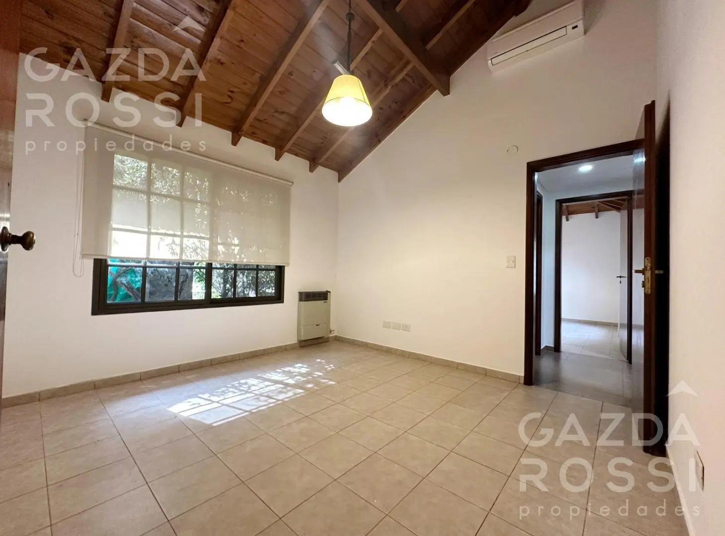 Casaquinta en Los Rosales 8