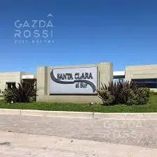 Espectacular lote al agua con excelente orientacion en  Santa Clara al sur 4