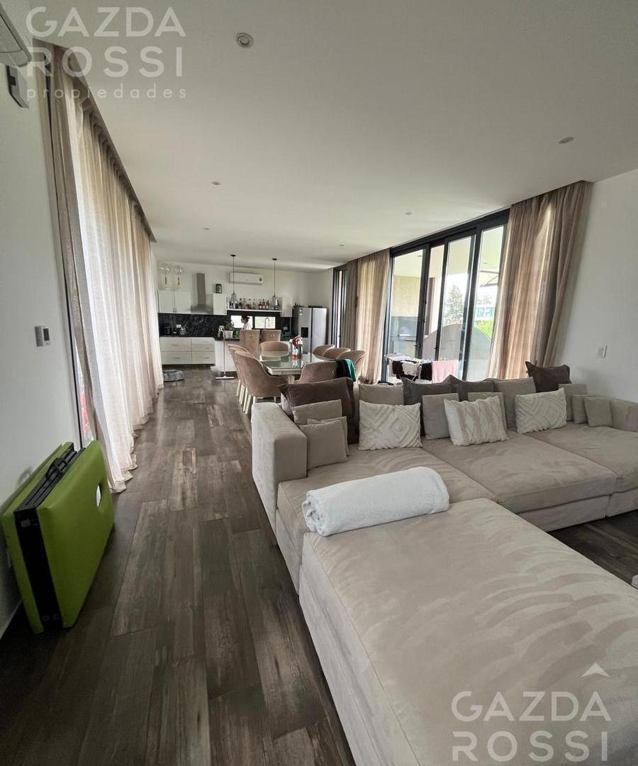 Foto de Espectacular casa en Terralagos, sector laguna, imagen 1