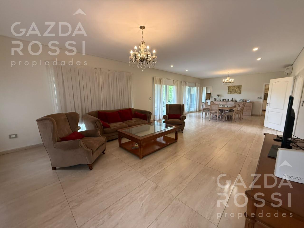 Foto de Casa en Barrio Los Naranjos., imagen 5