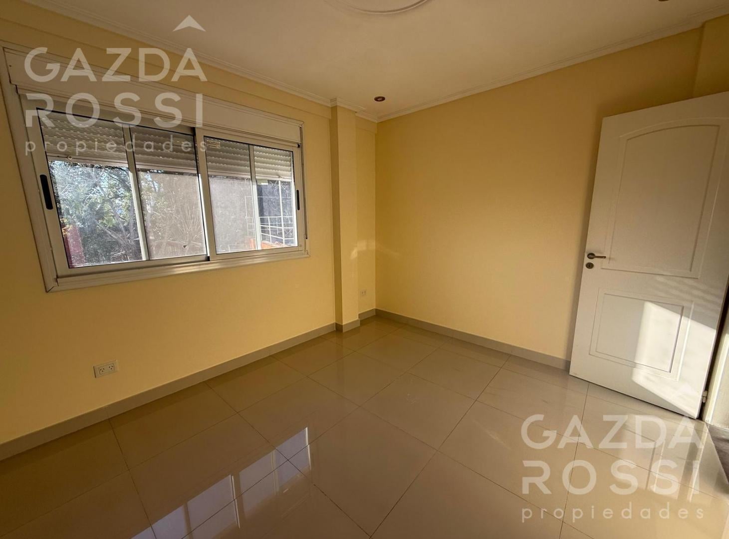 Foto de Departamento en Alquiler en Turdera, imagen 2