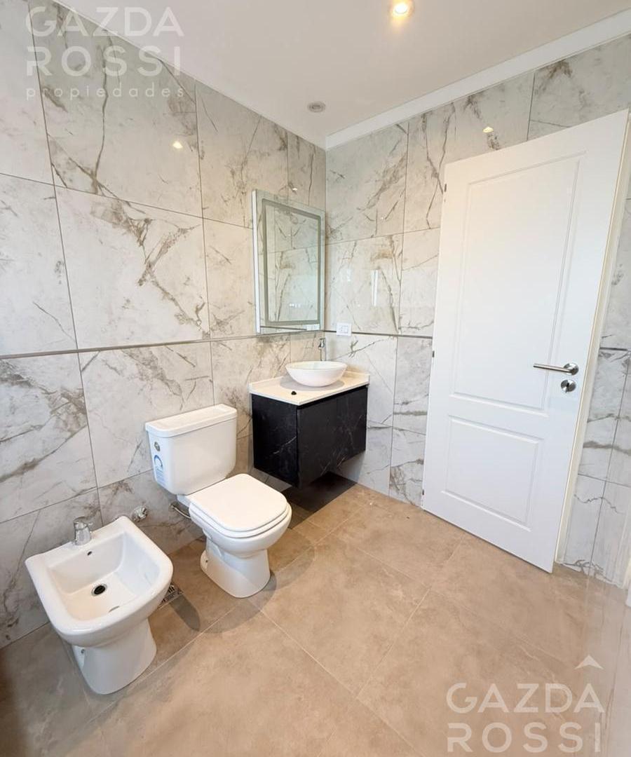 Foto de Casa con piscina a estrenar en Barrio San Felipe, imagen 4