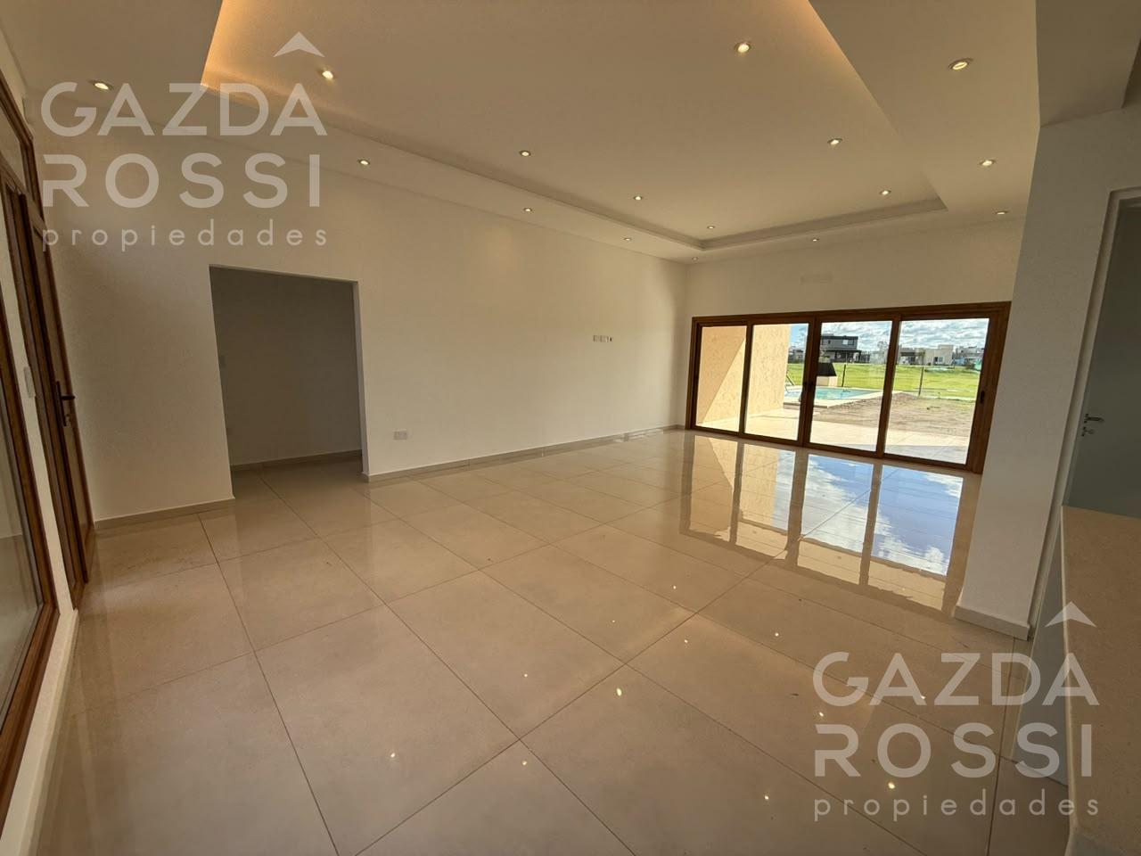 Foto de Casa con piscina a estrenar en Barrio San Felipe, imagen 3