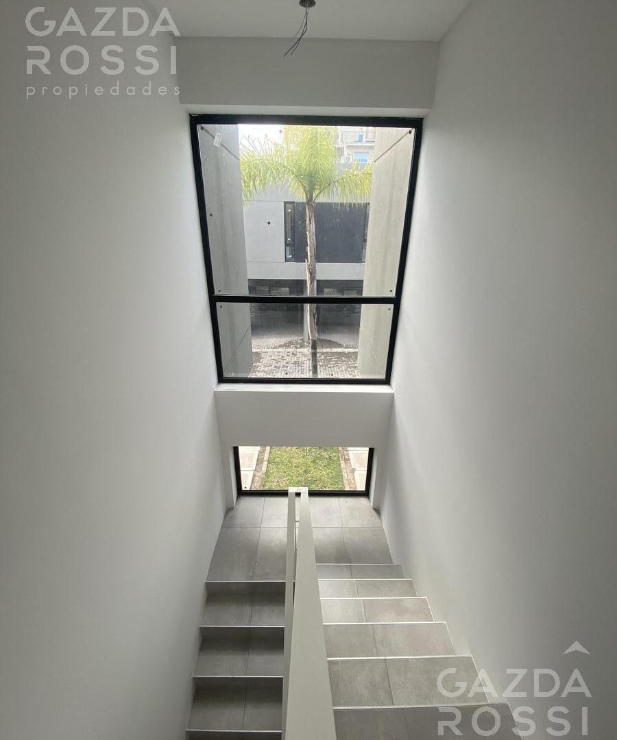 Foto de Casa en alquiler en Adrogue, imagen 4