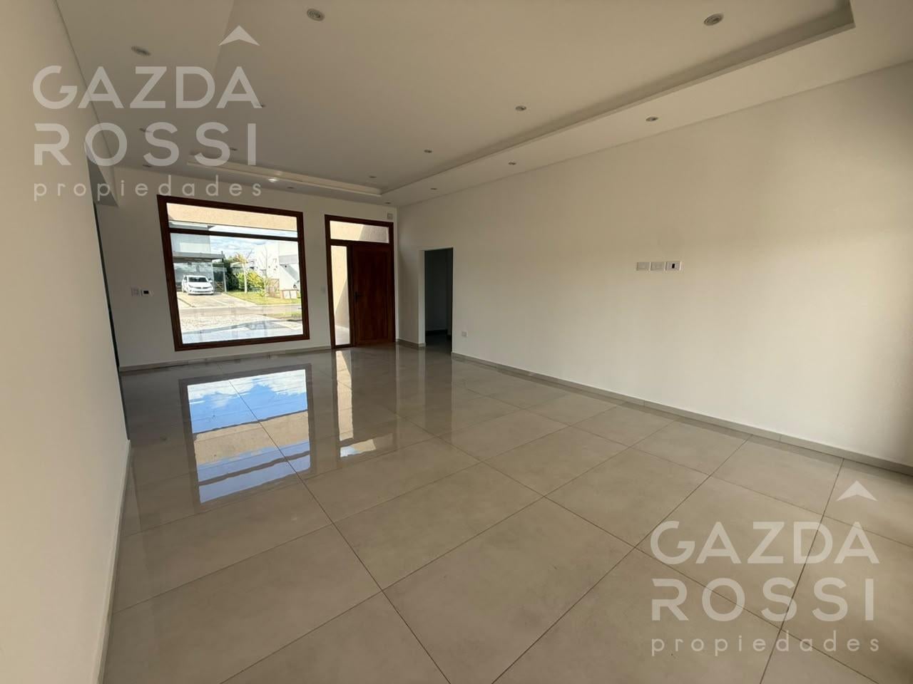 Foto de Casa con piscina a estrenar en Barrio San Felipe, imagen 3